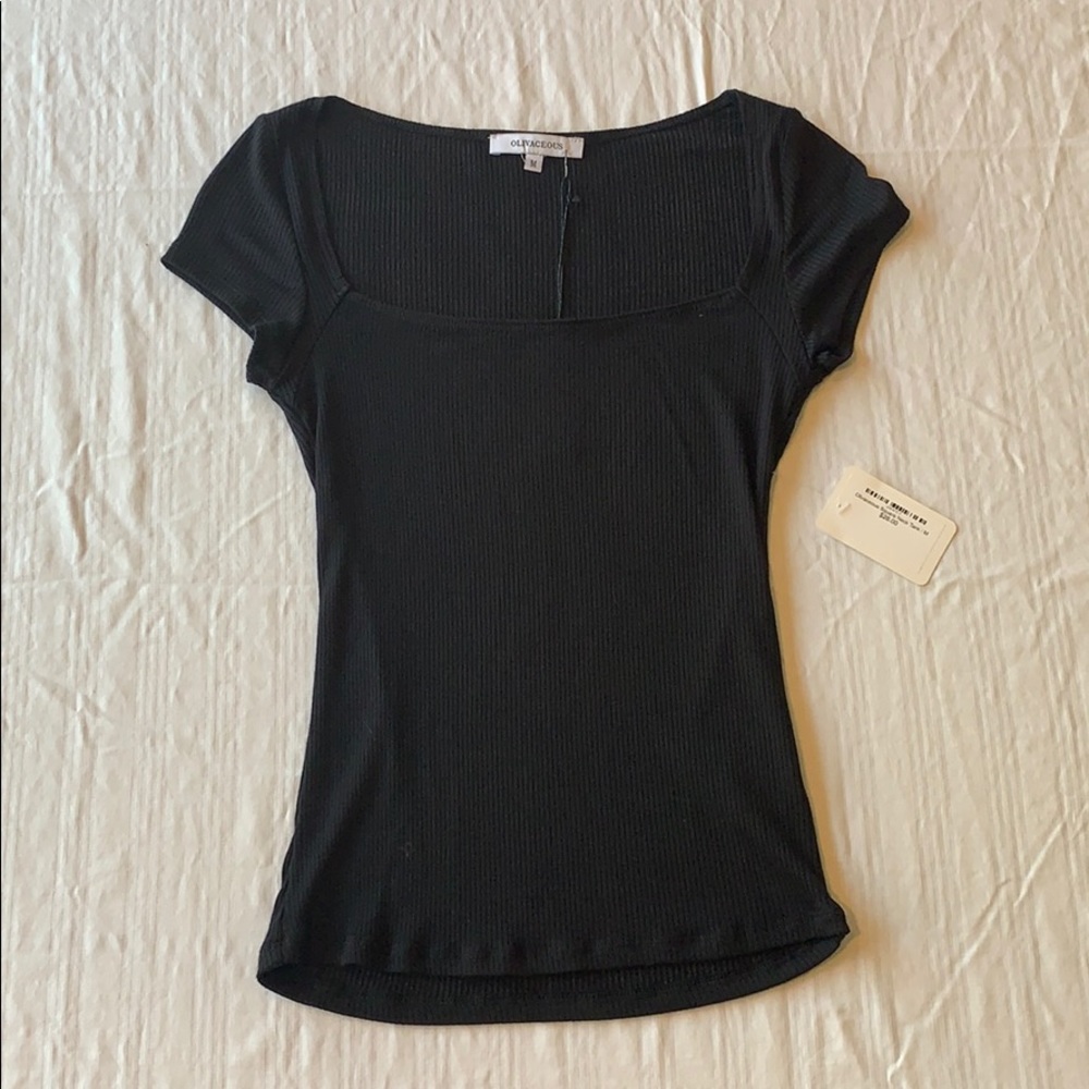 Black square neck tee